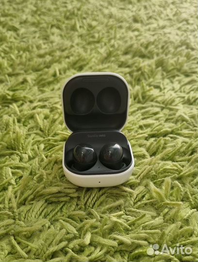 Samsung Galaxy Buds 2