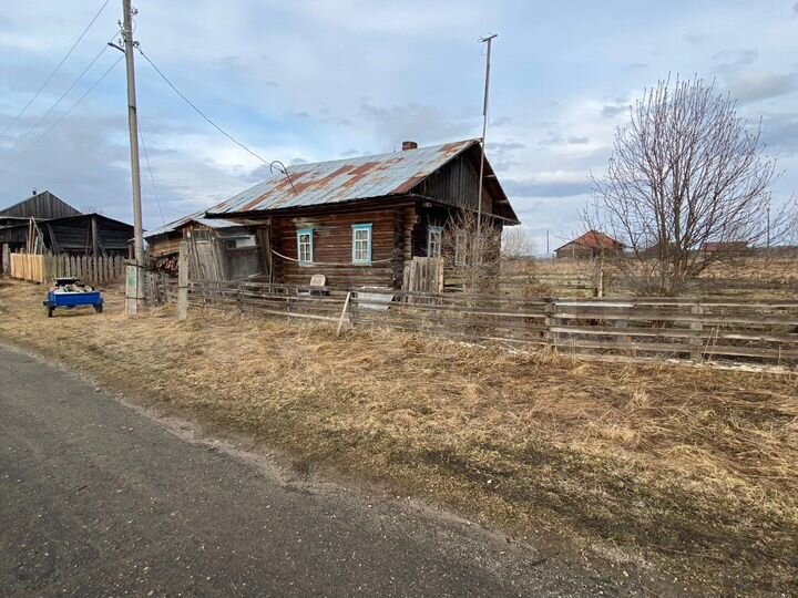 Дом 27,6 м² на участке 17 сот.