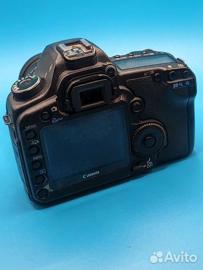 Canon Eos 5D Mark ii + 28-80mm