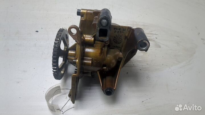 Насос масляный Volkswagen Polo, 2010