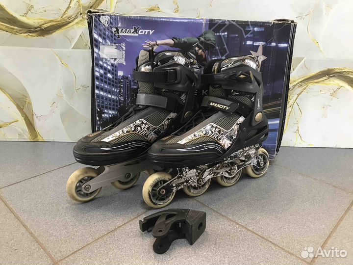 Роликовые коньки MaxCity Expert Male. 46 р