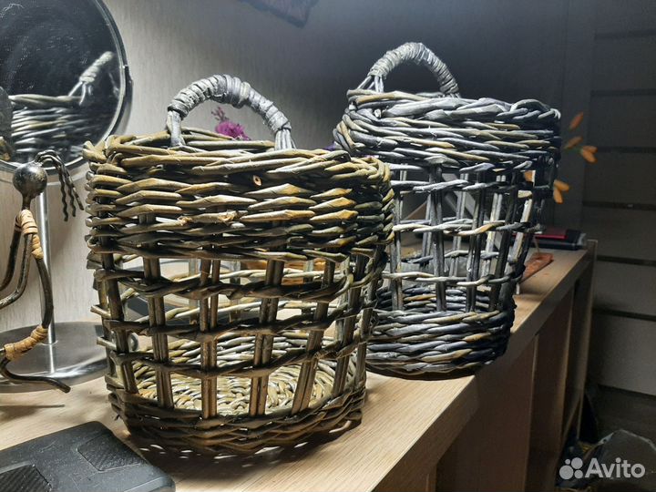 Корзина плетеная из бумажной лозы