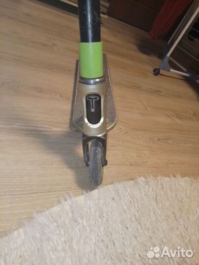 Трюковой самокат