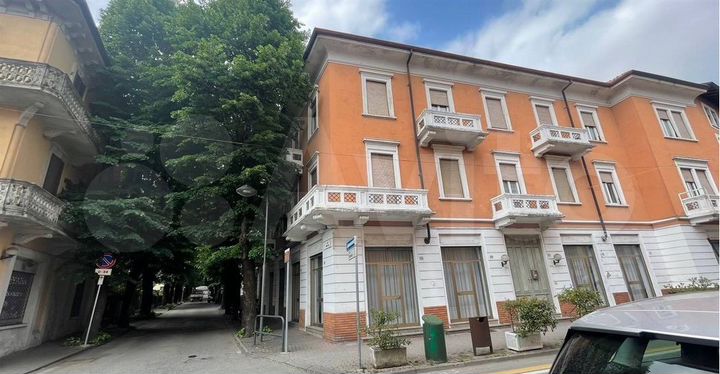 Гостиница 2000 м² (Италия)