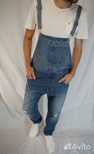 Джинсовый комбинезон Levis