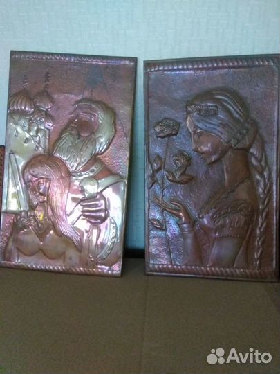 Чеканки и картины