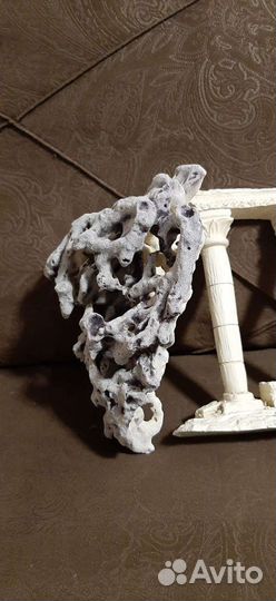 Грот в аквариум