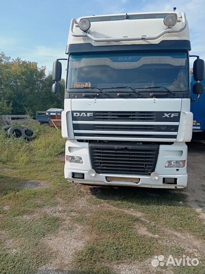 DAF 95XF с полуприцепом, 2003