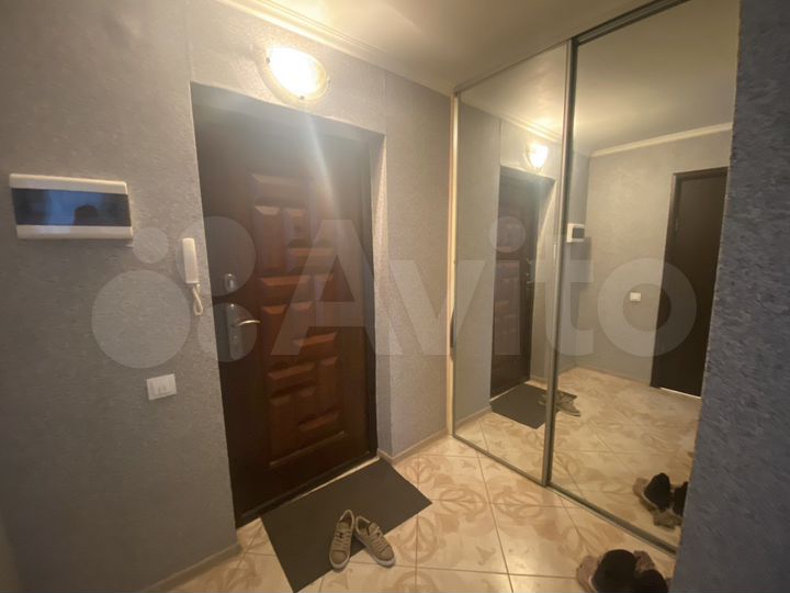 2-к. квартира, 46 м², 1/3 эт.