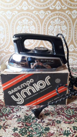 Утюг новый