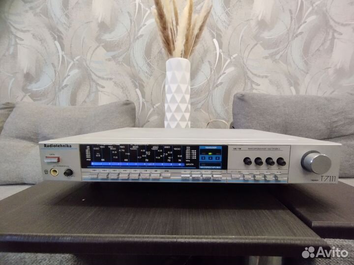 Тюнер Т7111 с фм