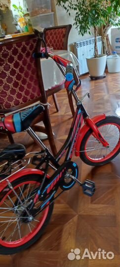Детский велосипед 16