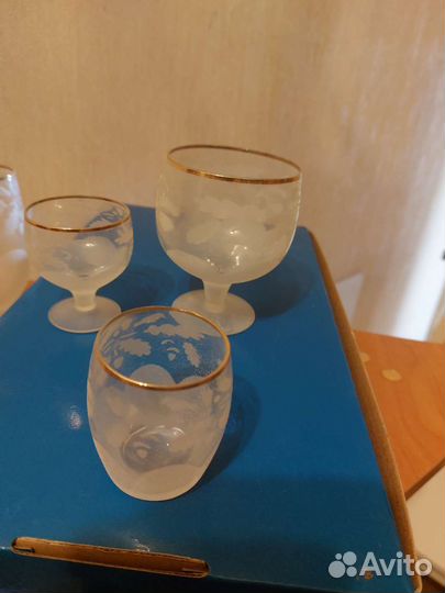Графин с рюмками
