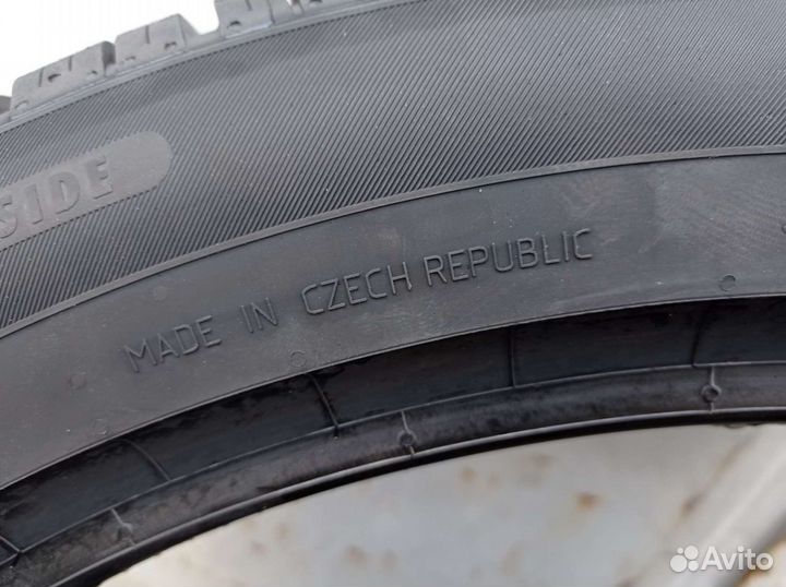 Continental WinterContact TS 860 S 275/40 R21 и 315/35 R21 111V