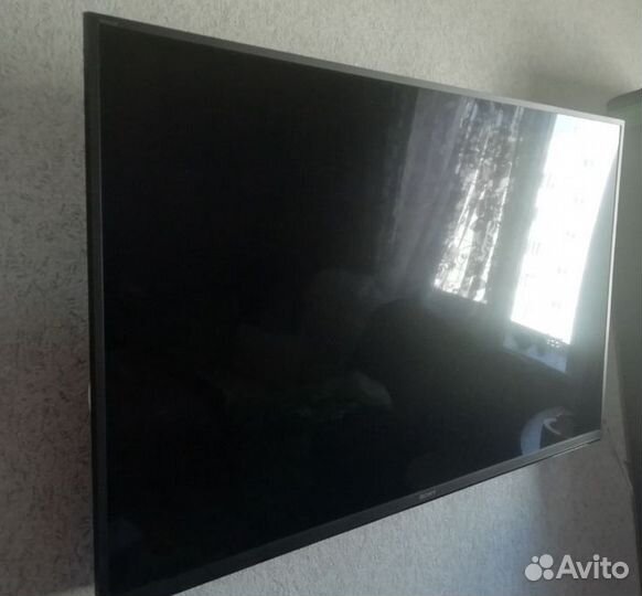 Телевизор Sony KDL-49WE665