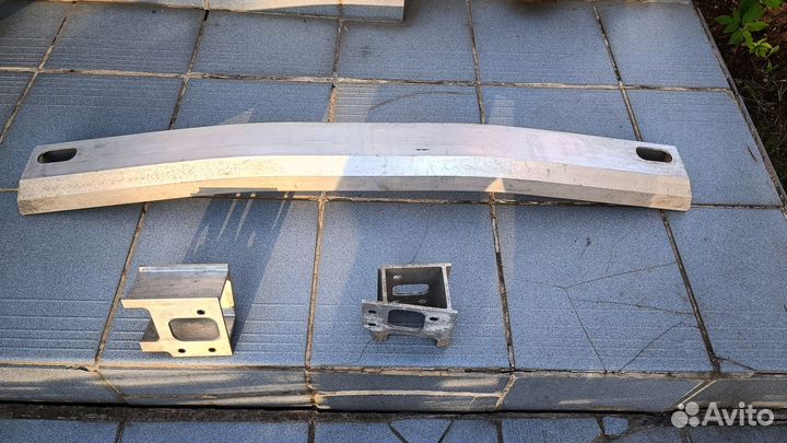 Усилитель бампера для Хонда срв-5