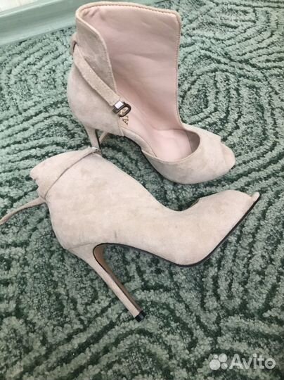 Босоножки женские 36 размер