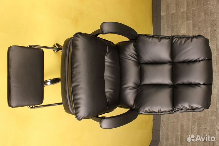 Компьютерное офисное кресло с массажем (новые)