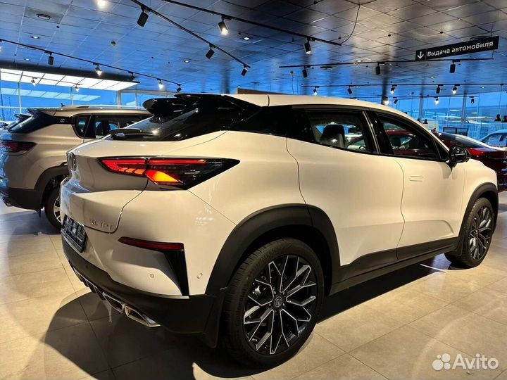 Changan UNI-T 1.5 AMT, 2023