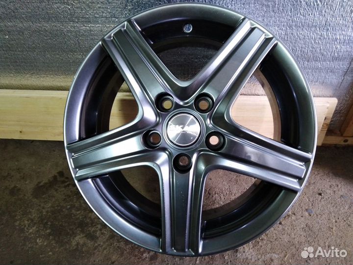 Диск литой 5*108 R15