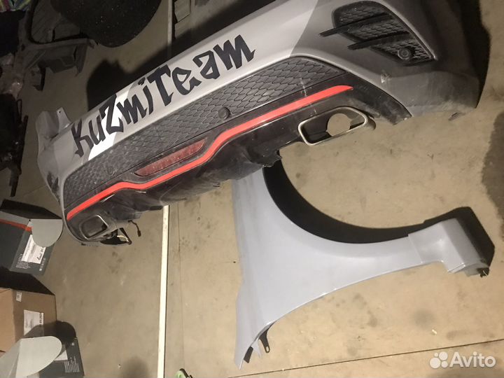 Бампер задний веста спорт Оригинал завод