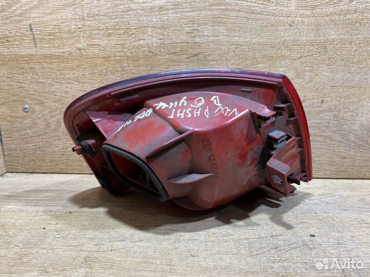 Фонарь задний правый VW Passat B6 Арт. 110697