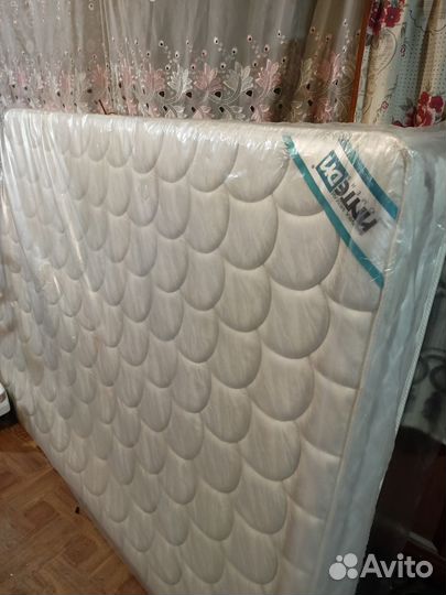 Матрас 140х200 бу