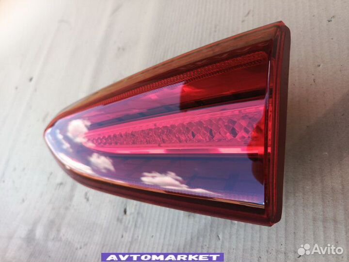 Фонарь в крышку багажника Hyundai Santa Fe 4