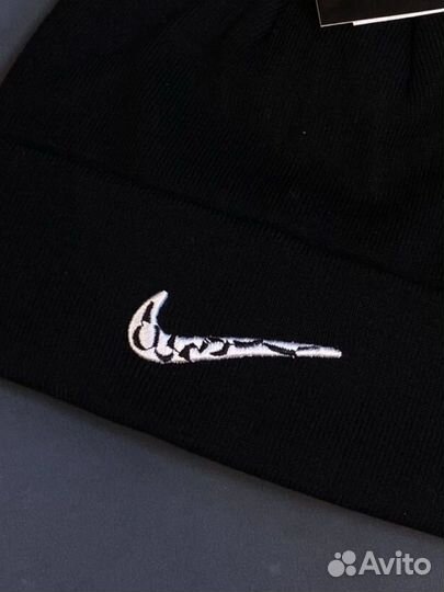 Шапка Nike