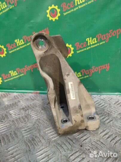 Кронштейн двигателя Cadillac Cts 2 купе 3.6 2013