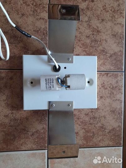 Светильник настенный