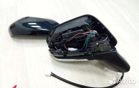 Зеркало Toyota Camry 70