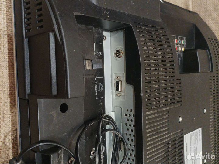 Телевизор бу toshiba