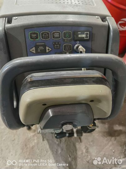 Поломоечная машина Nilfisk BA 551D