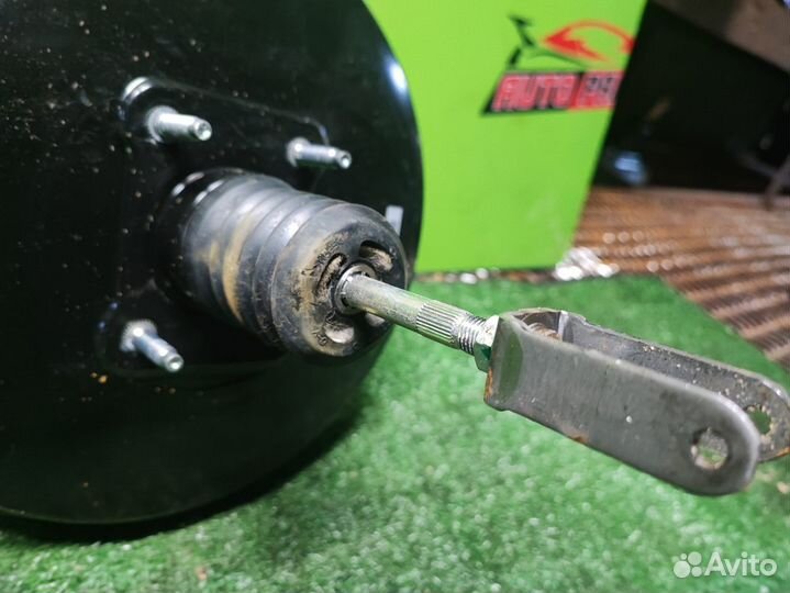 Вакуумный усилитель toyota ANH20W, ANH25W, GGH20W