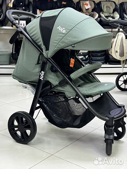 Прогулочная коляска всесезонная joie