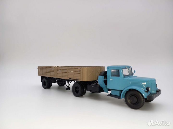 Маз200в с прицепом маз-5215 голубой, коричневый