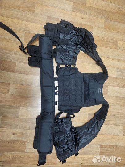 Разгрузочный жилет танк