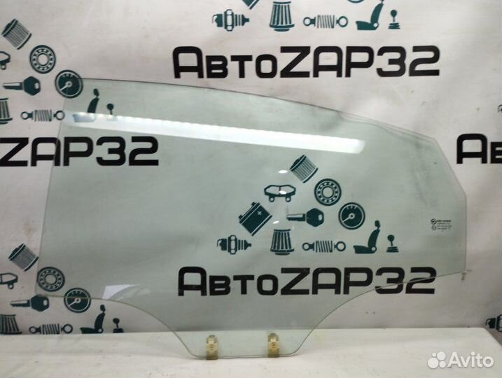 Стекло двери заднее левое Hyundai Solaris седан