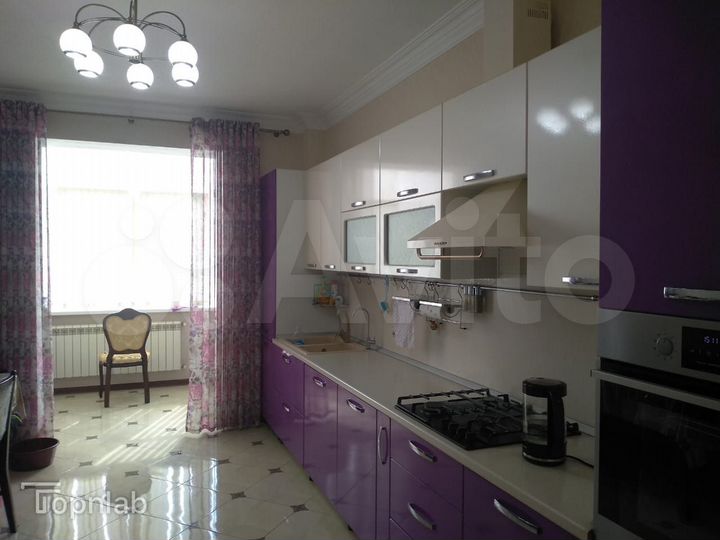 4-к. квартира, 159 м², 6/7 эт.