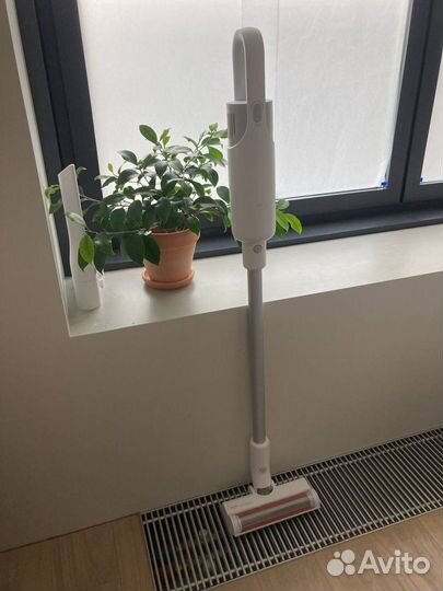 Ручной пылесос xiaomi Mi Handheld Vacuum Cleaner