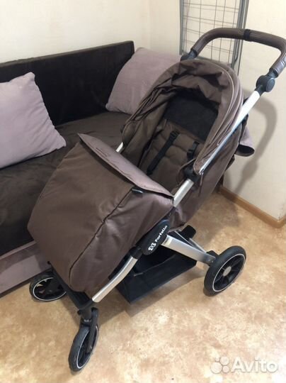 Коляска прогулочная