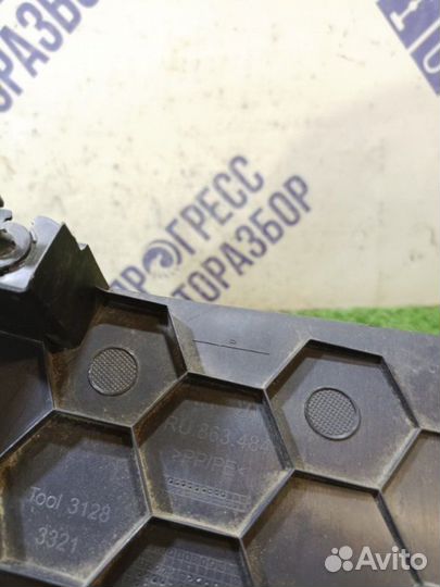 Накладка на порог передняя правая Volkswagen Polo