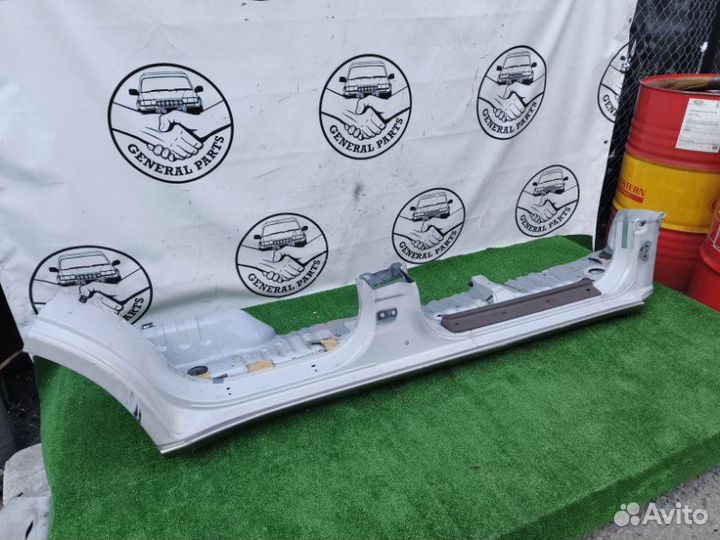 Порог кузова правый Toyota Land Cruiser Prado