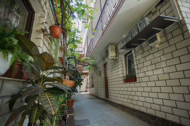 Комната 17 м², 1/3 эт.