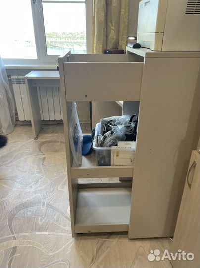 Компьютерный стол с приставной тумбой