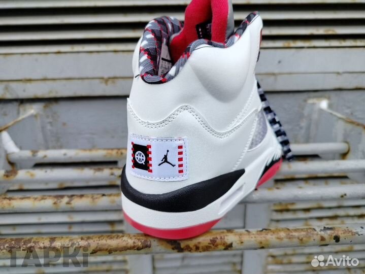 Nike Air Jordan Jordan 5 Retro Quai кроссовки