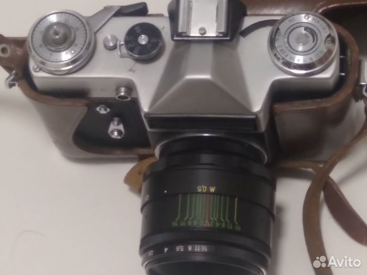 Пленочный фотоаппарат зенит е,продаю