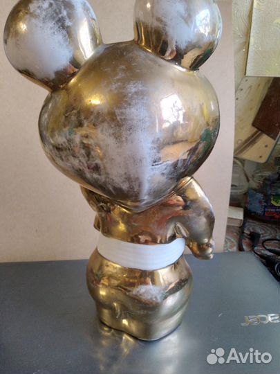 Олимпийский мишка золотистый большой 30,5 см+12,5