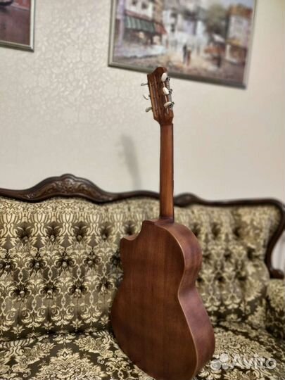 Классическая гитара